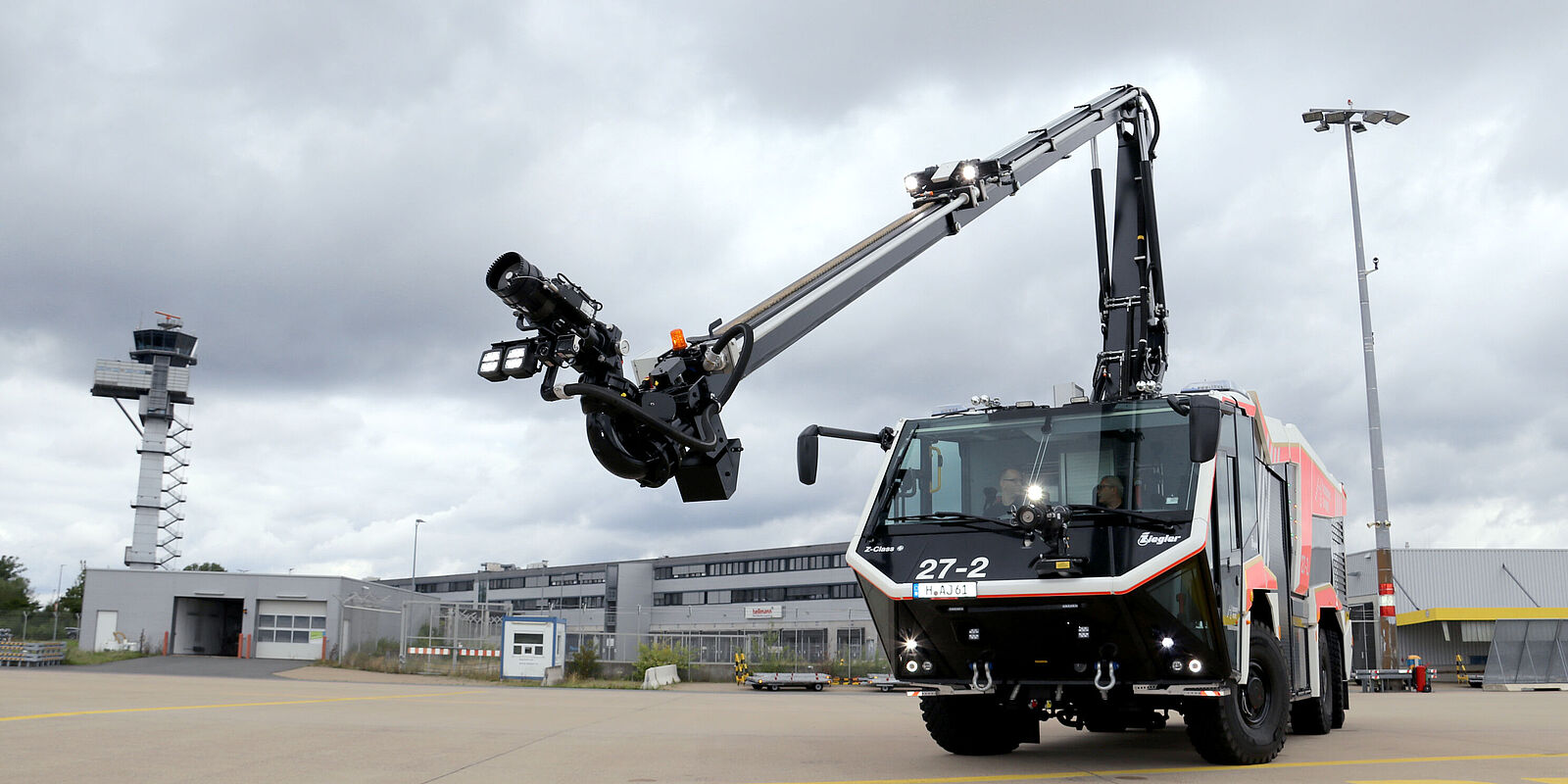 Flugfeldlöschfahrzeug Z6 von Ziegler