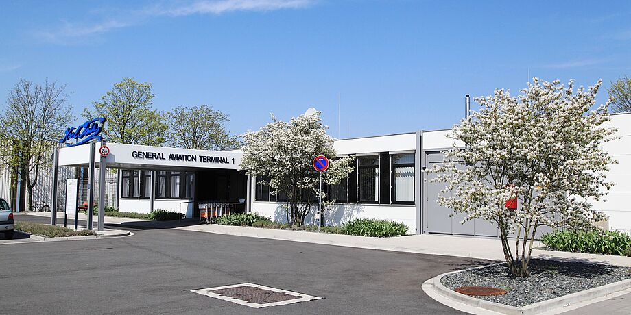 Außenansicht Karl-Jatho Terminal