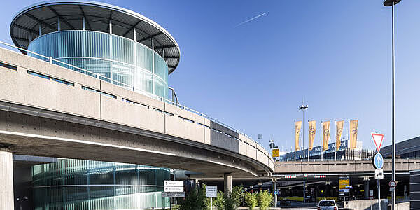 Hannover Flughafen Parken Schauinsland Reisen www.hannover-airport.de