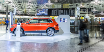 Ausstellungsfläche und Videowall Foto der Ausstellungsfläche im Terminal A